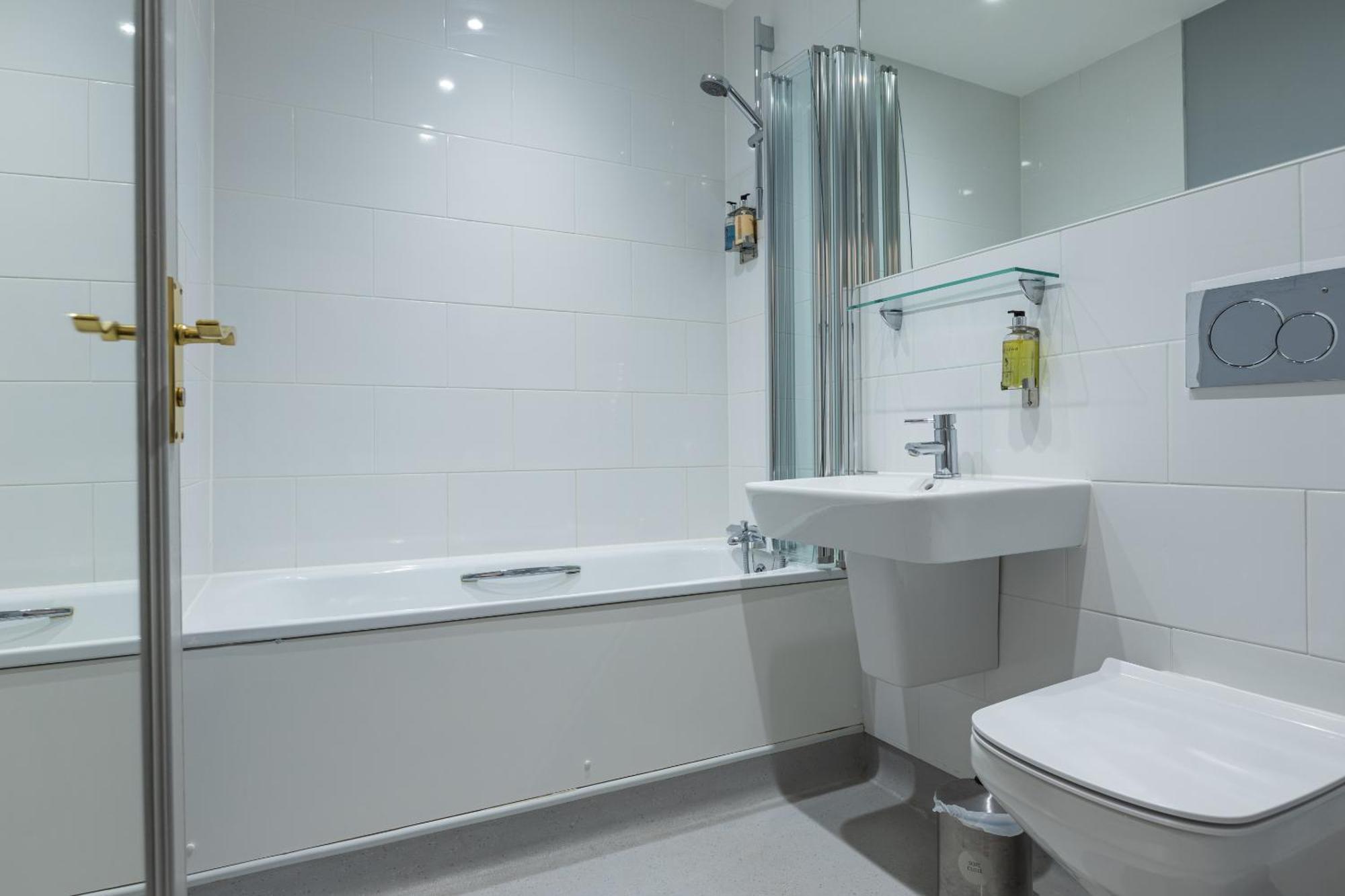 Blue Boar Hotel Maldon Zimmer foto